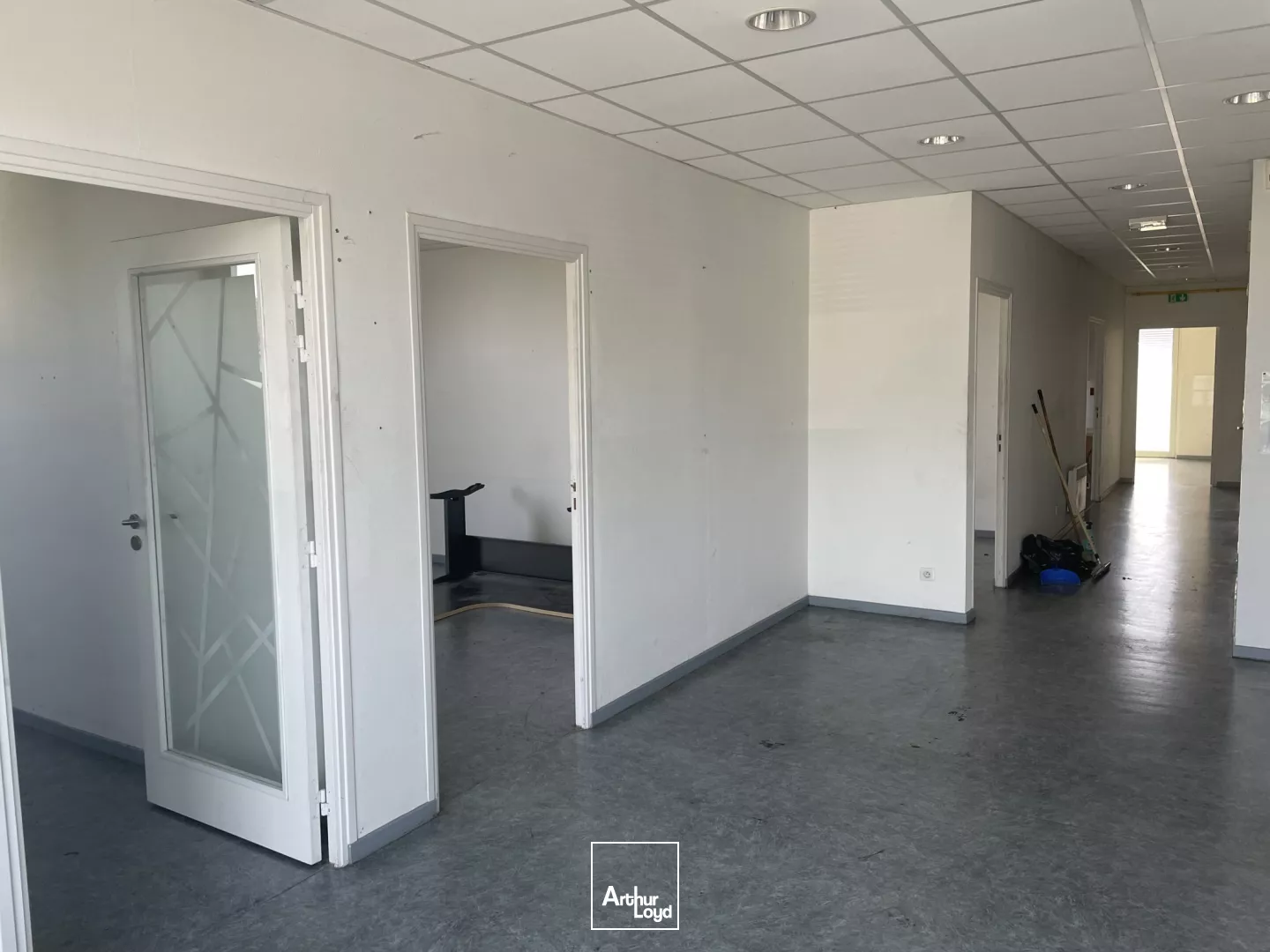 A Louer A vendre Entrepôt situé à Cambrai