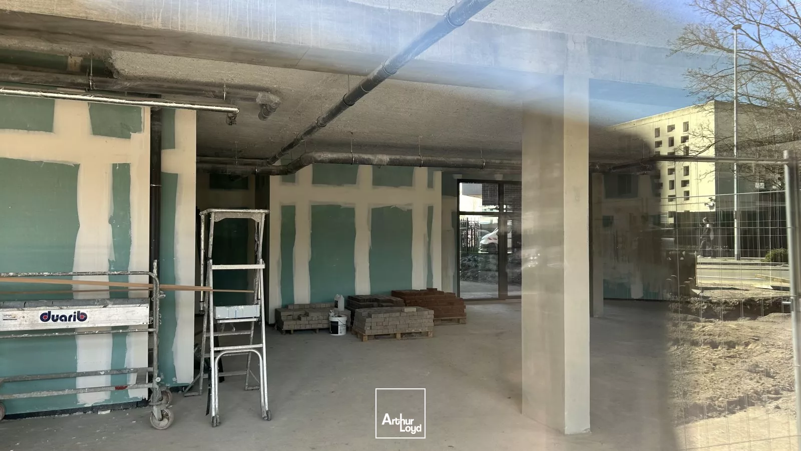 Locaux commerciaux à louer à La Madeleine - Immeuble Sensorium - Emplacement Premium aux portes de Lille