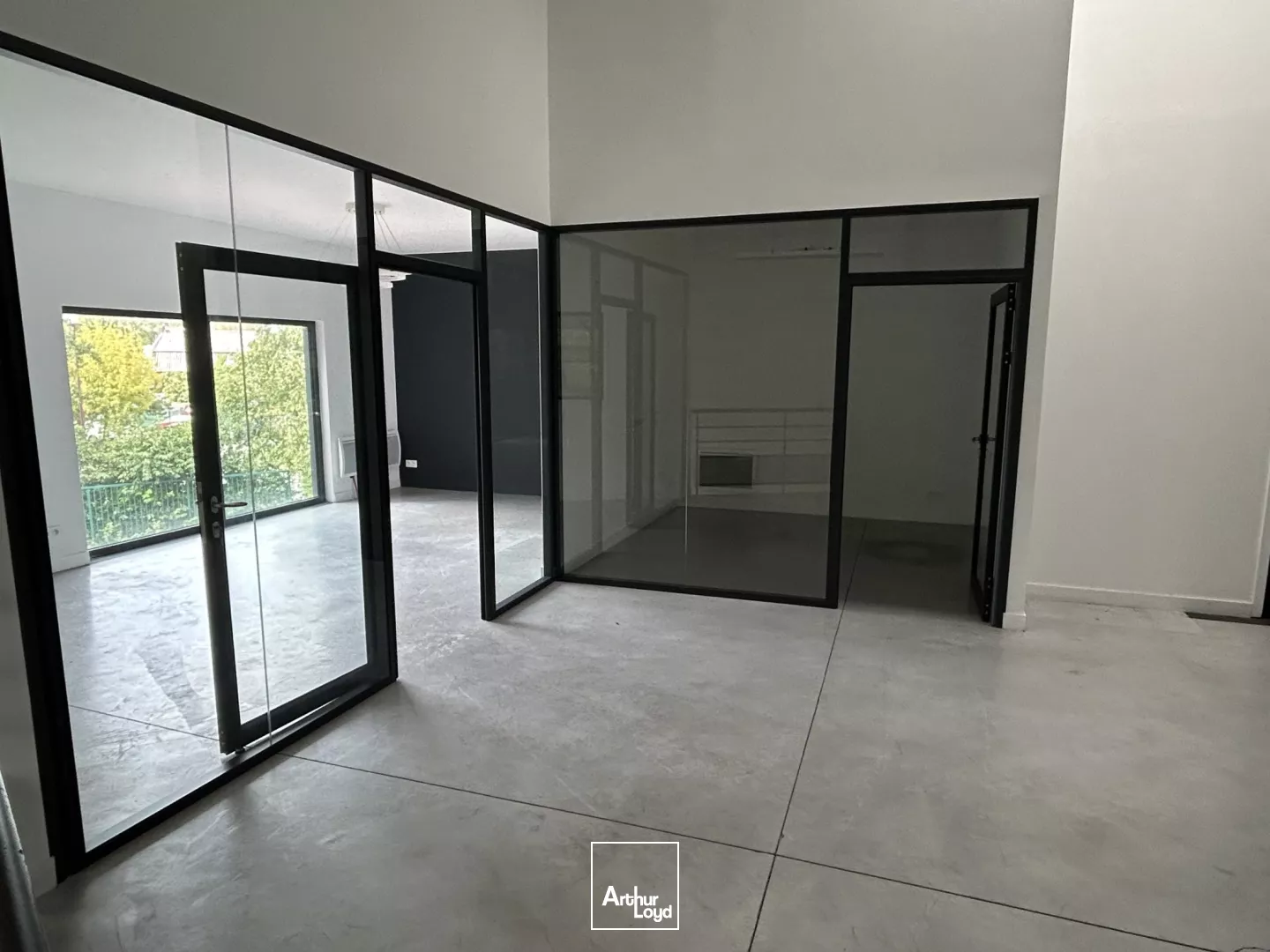 Rare sur le secteur - Batîment à vendre Wambrechies