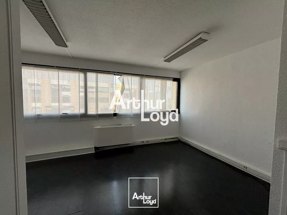 Bureaux à louer à proximité de Cap 3000 