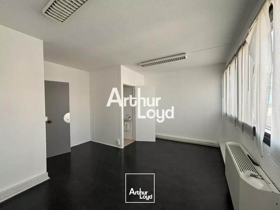 Bureaux à louer à proximité de Cap 3000 