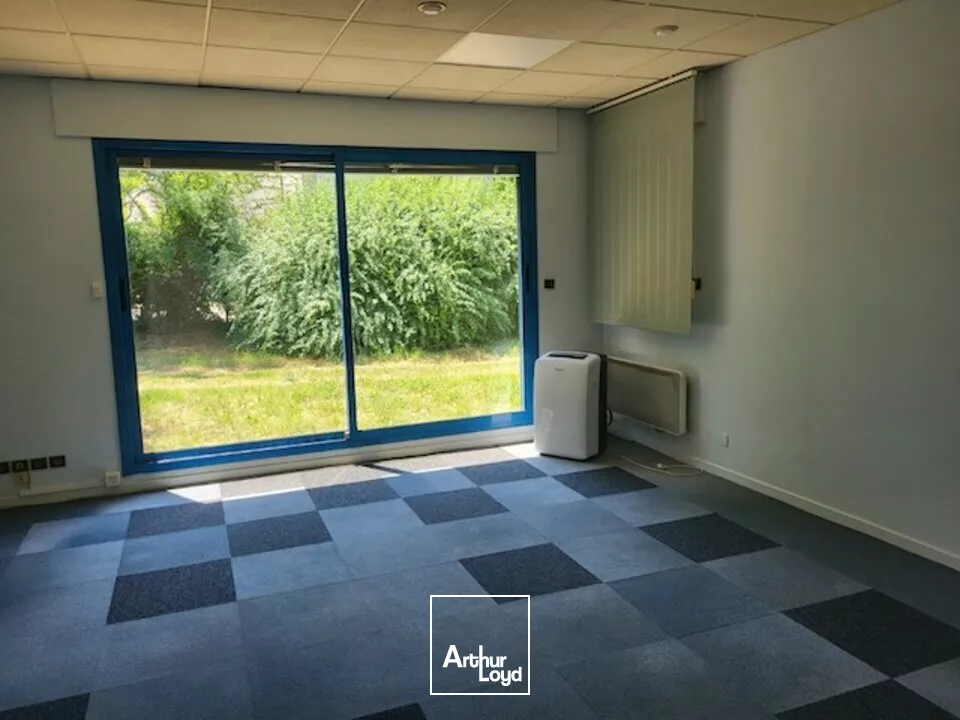 bureaux à louer AVIGNON COURTINE 