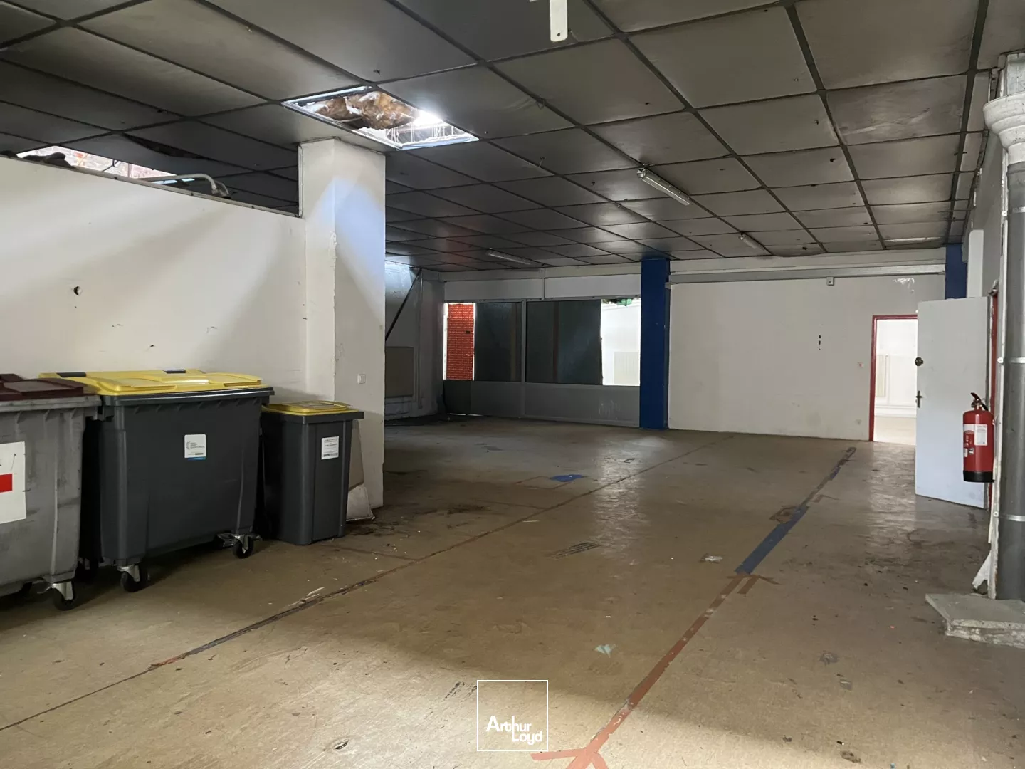 À LOUER - LOCAUX D'ACTIVITÉ - 580 M2 - ST-QUENTIN