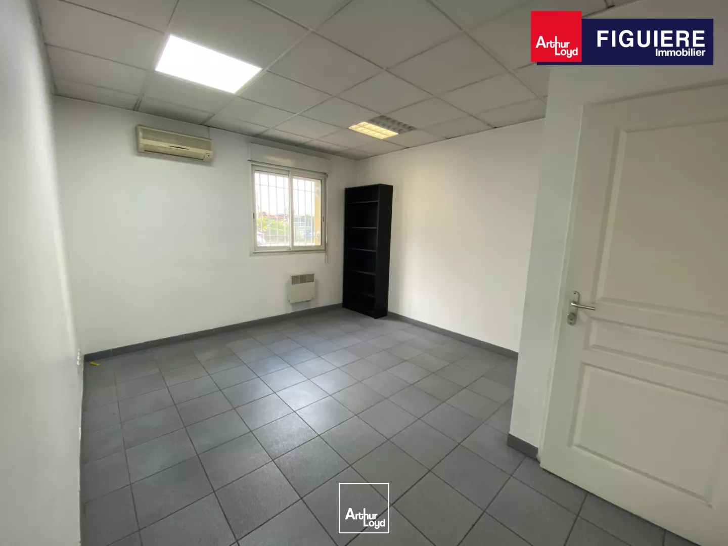 320m² de local d'activité à louer Zone du TUBE à ISTRES