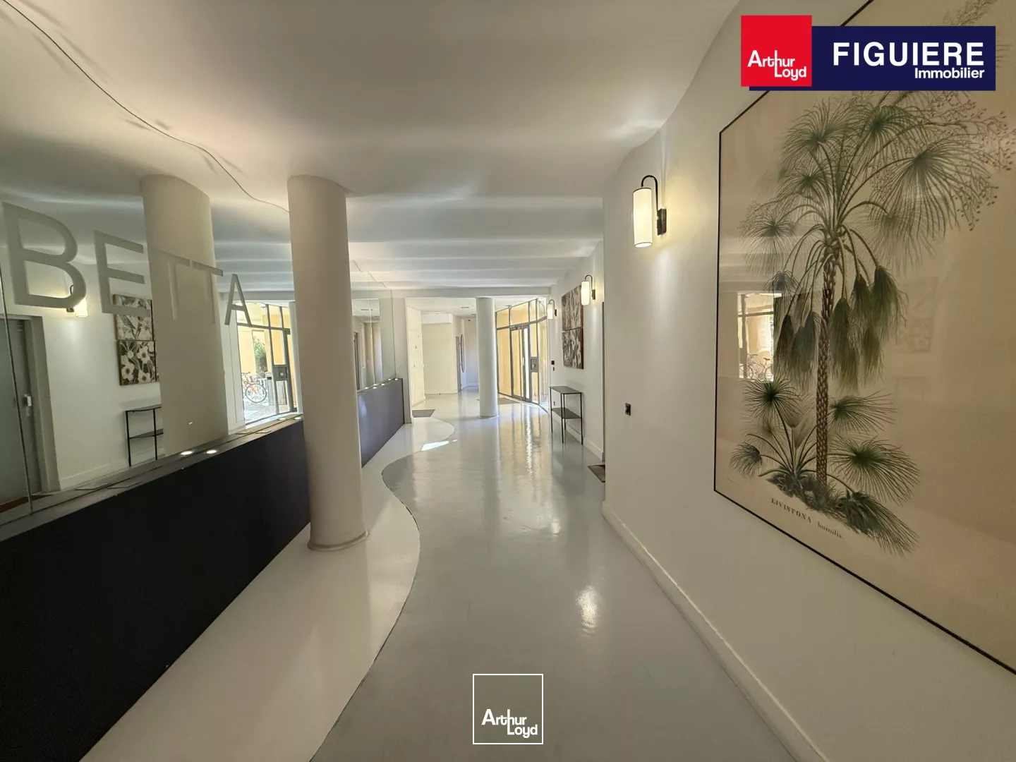 EXCLUSIVITE - BUREAUX A LOUER EN CENTRE VILLE D'AIX EN PROVENCE AVEC PARKING PRIVATIF