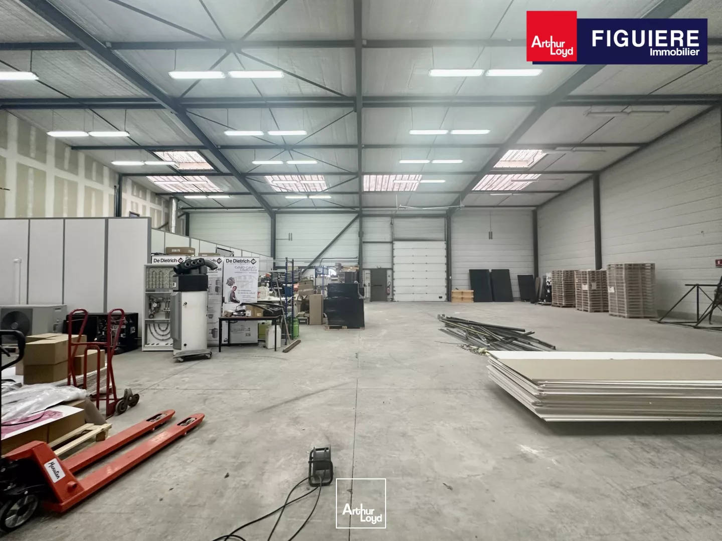 Bâtiment indépendant à LOUER sur ACTIMART à AIX EN PROVENCE