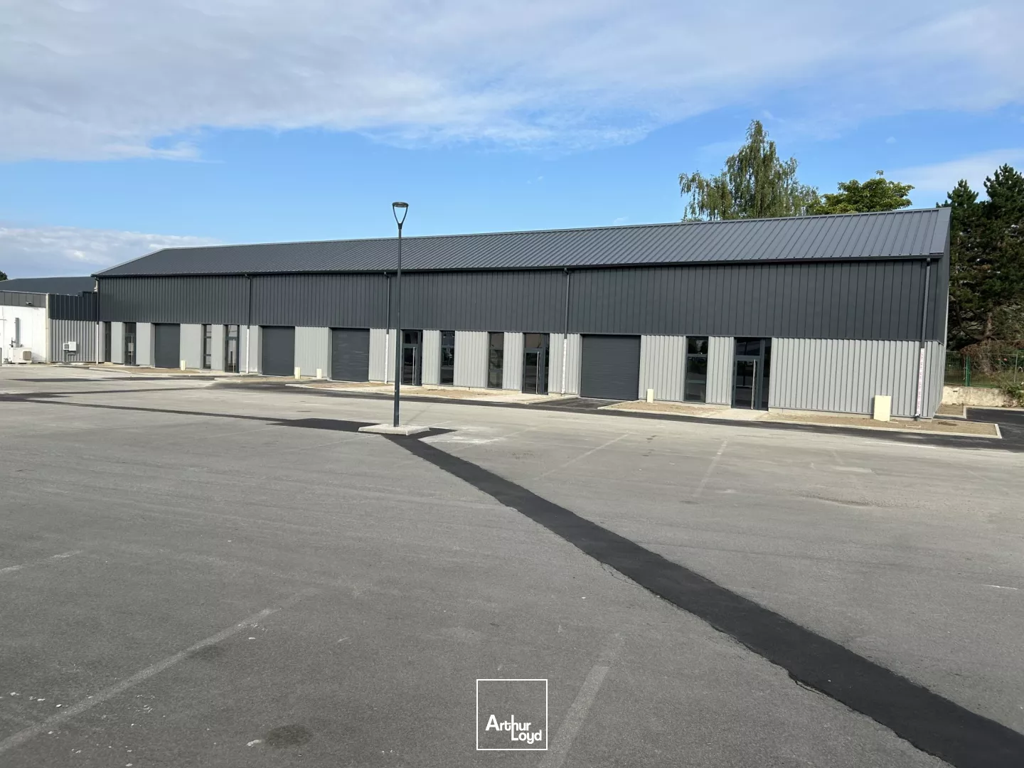 Local d'activité à vendre, Lezennes, zone du Hellu. 