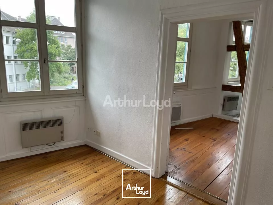 LOCAL D'ACTIVITE - ENTREPOT à VENDRE de 556 m²