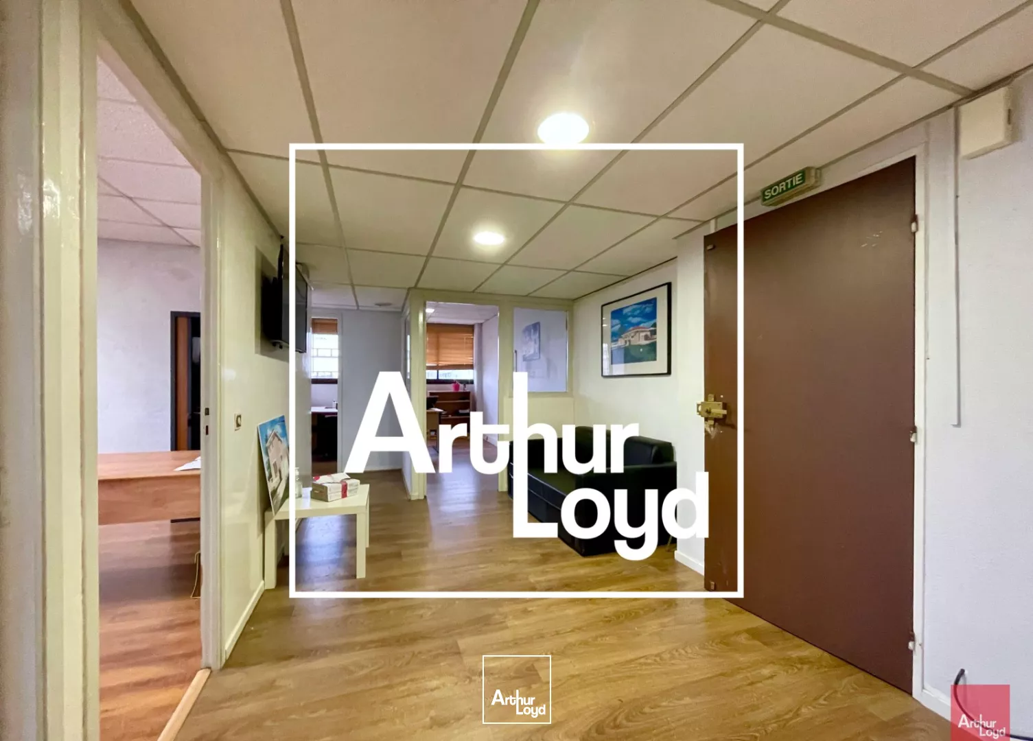 BUREAUX A VENDRE - VILLE ACTIVE- NIMES OUEST 