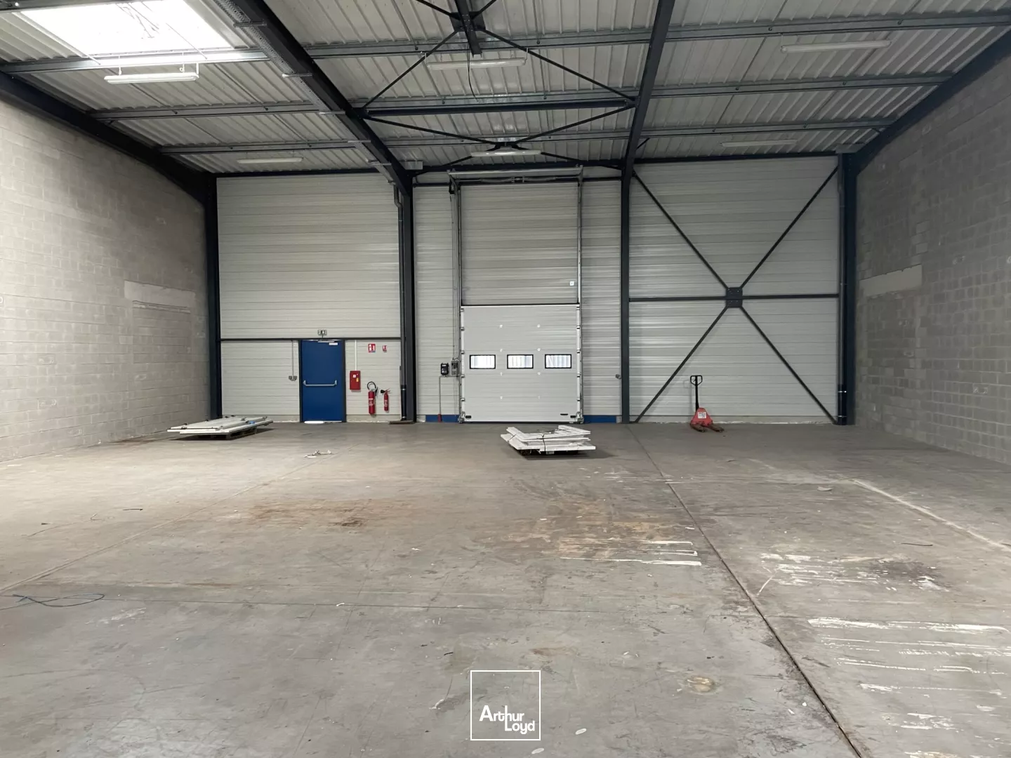 Artoipole Arras - Bâtiment avec quai - A louer