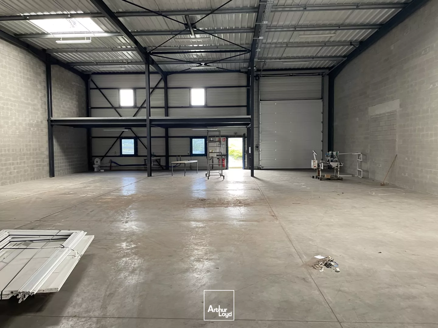 Artoipole Arras - Bâtiment avec quai - A louer