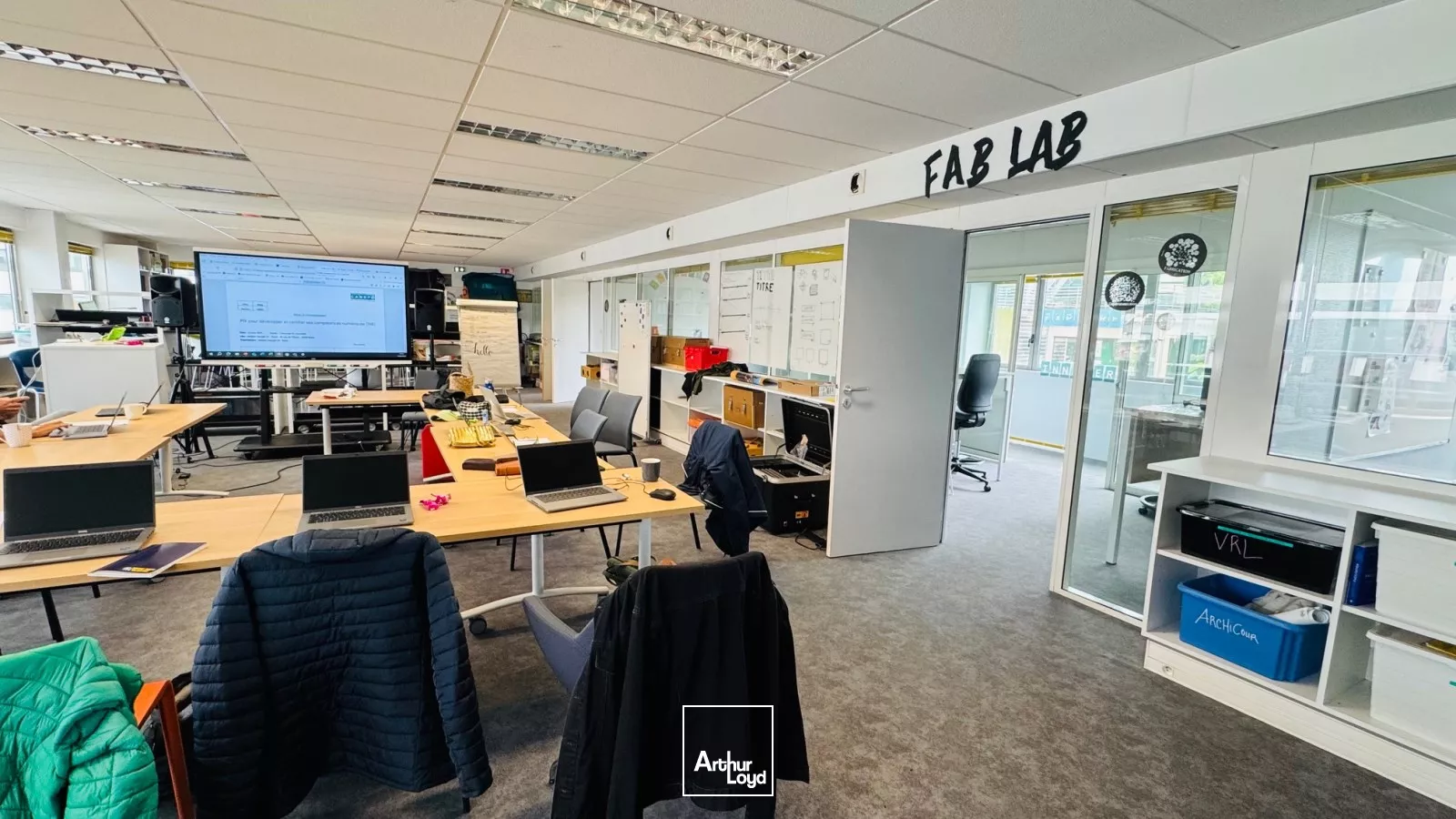 A LOUER A VENDRE PLATEAU DE BUREAUX PORT DE COMMERCE BREST