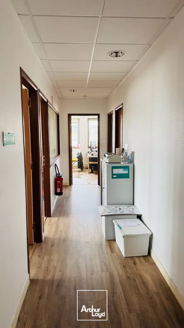 A LOUER A VENDRE PLATEAU DE BUREAUX PORT DE COMMERCE BREST