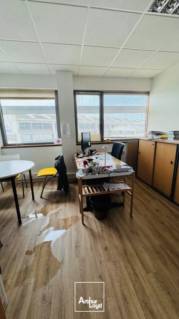 A LOUER A VENDRE PLATEAU DE BUREAUX PORT DE COMMERCE BREST