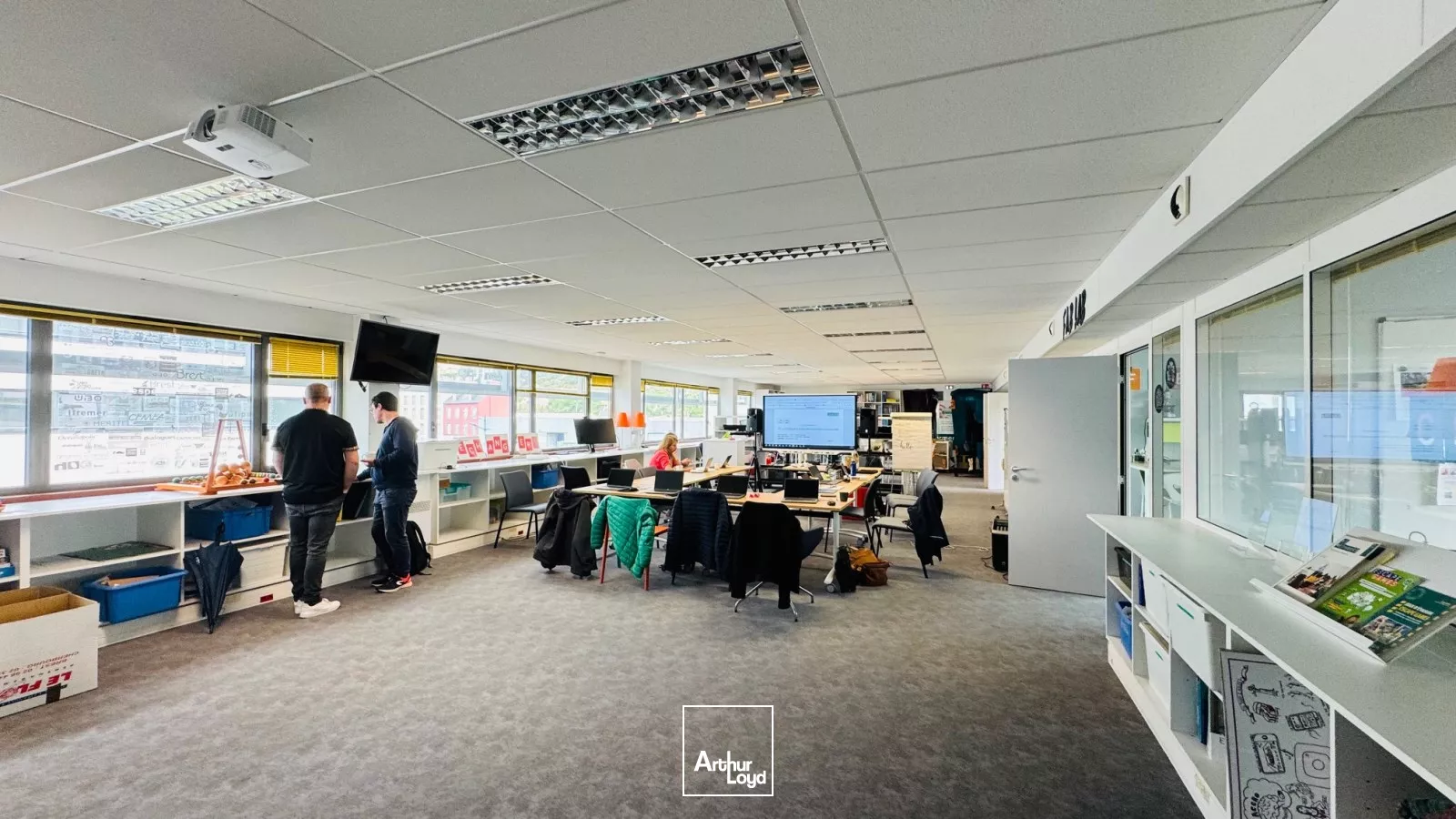 A LOUER A VENDRE PLATEAU DE BUREAUX PORT DE COMMERCE BREST