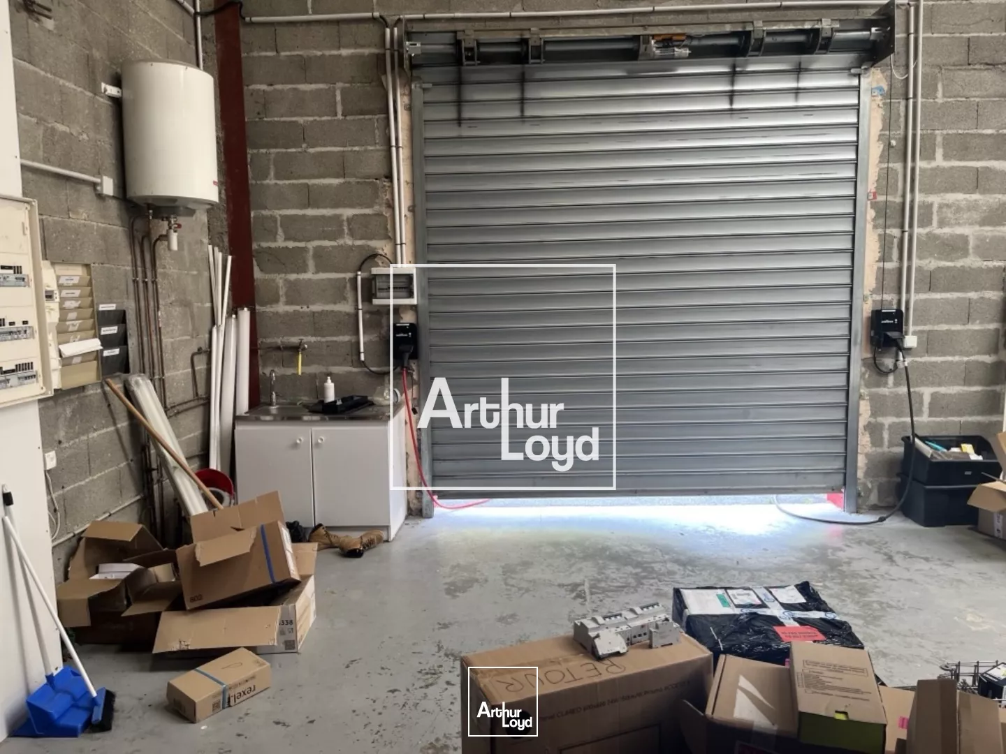 LOCAL D'ACTIVITE A LOUER ST JEAN