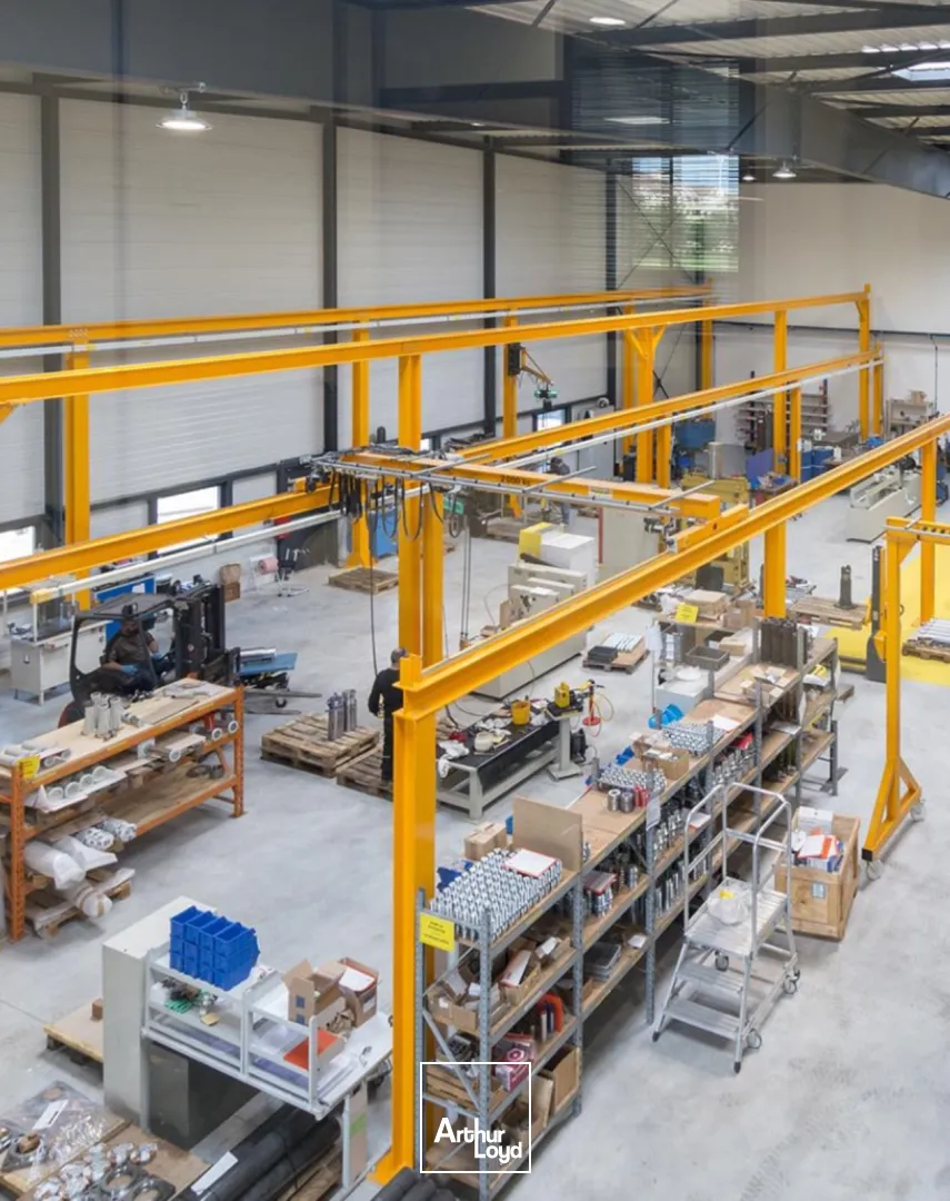 A VENDRE - CELLULES ACTIVITES - ENTREPOTS - SAUTRON