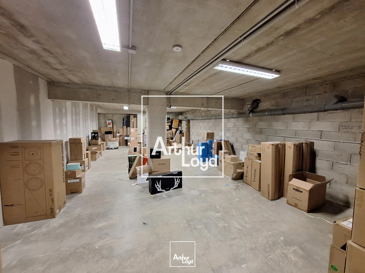 Local Commercial Nîmes : Visibilité Premium sur Axe Majeur - A vendre - Secteur Colisée