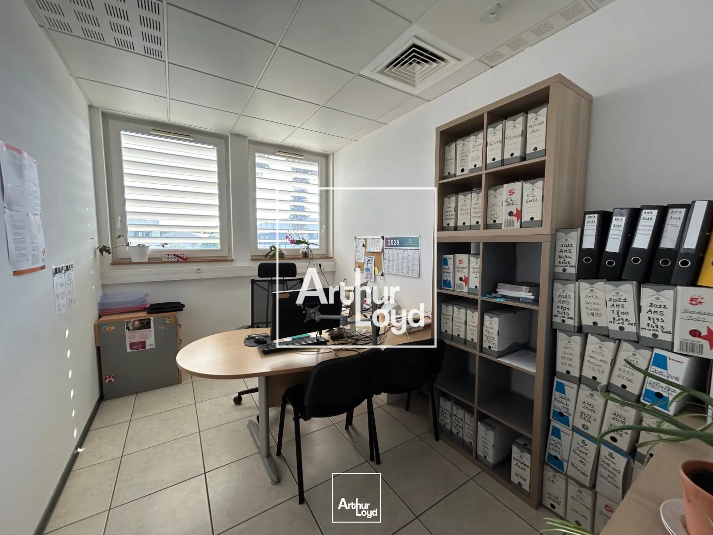 Bureaux lumineux de 260 m2 aménagés à Perpignan