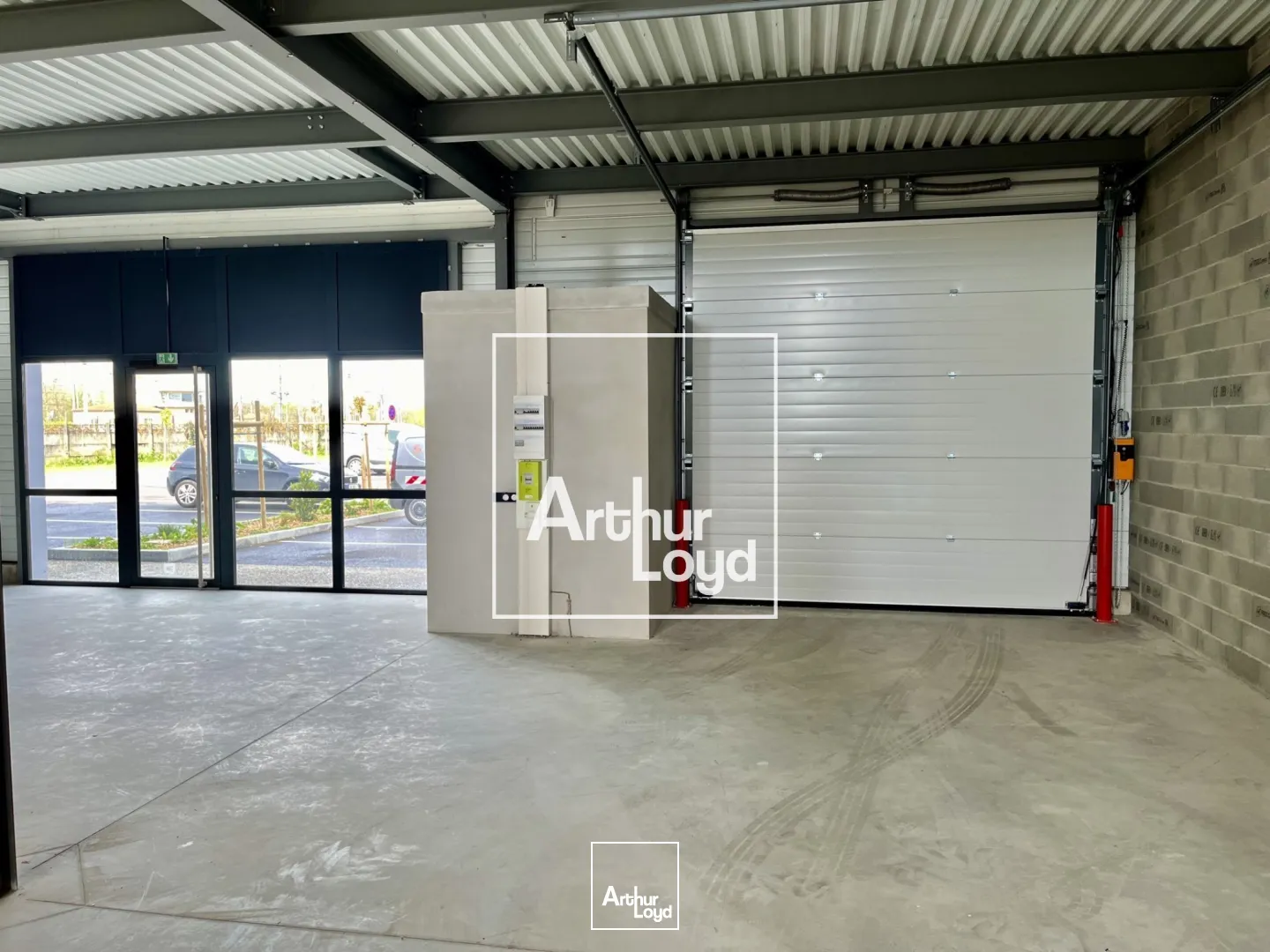 LOCAUX D'ACTIVITE NEUFS - A LOUER - FENOUILLET TOULOUSE NORD