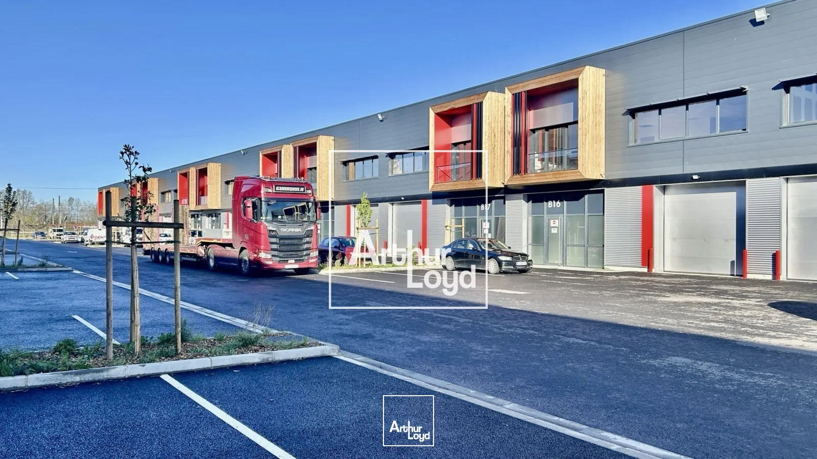 LOCAUX D'ACTIVITE NEUFS - A LOUER - FENOUILLET TOULOUSE NORD