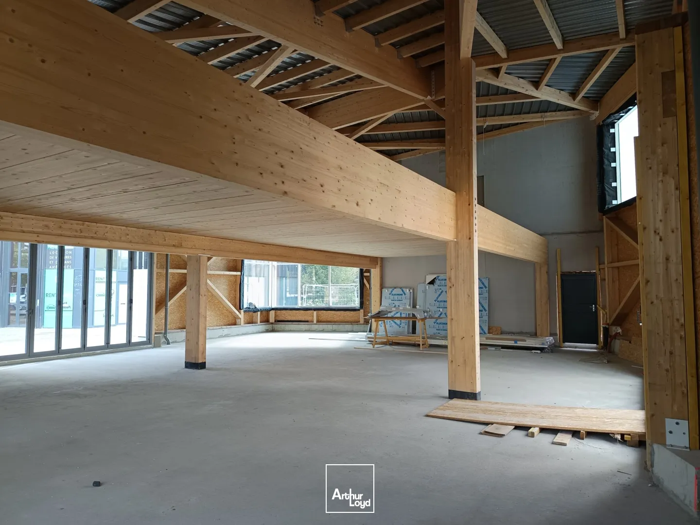 A vendre 382 m2 NEUF 