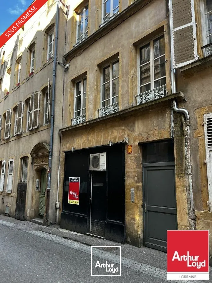 LOCAL COMMERCIAL à LOUER de 34.73 m²