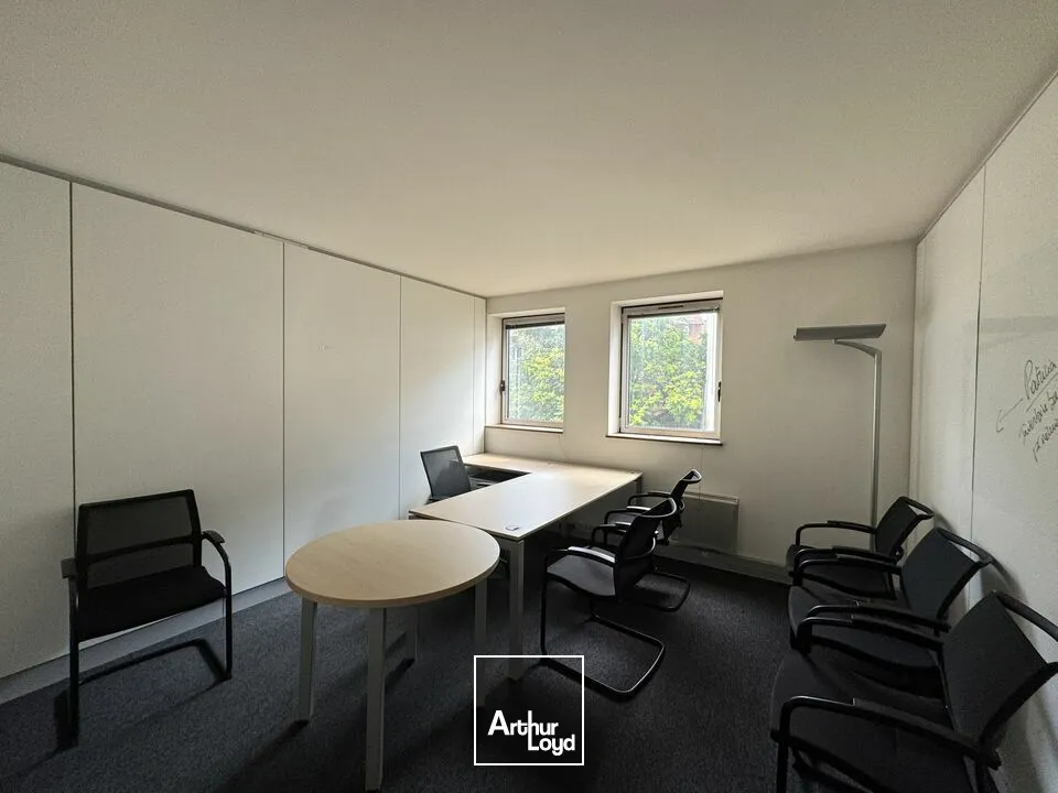 BUREAUX A LOUER - HYPERCENTRE VILLE 