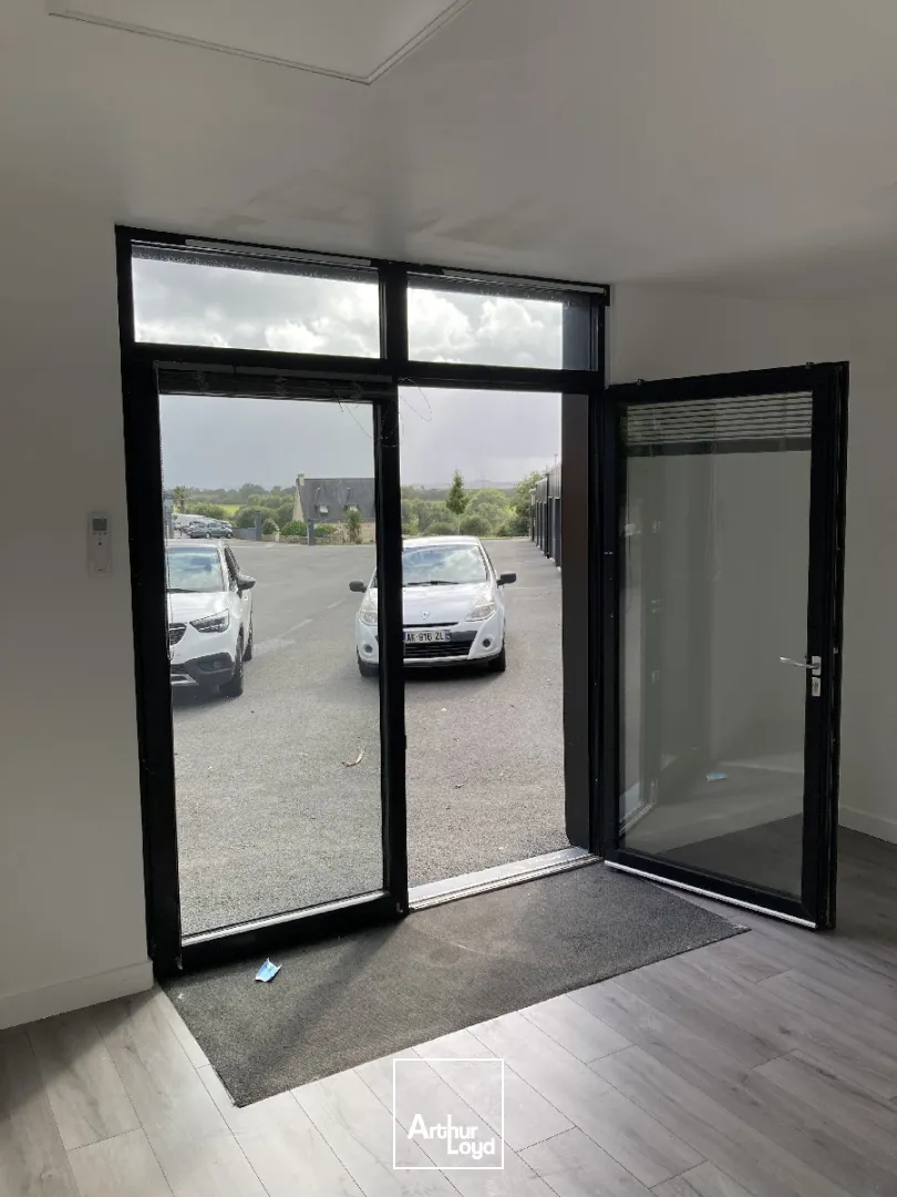  PLEYBEN BORDURE VOIE EXPRESS