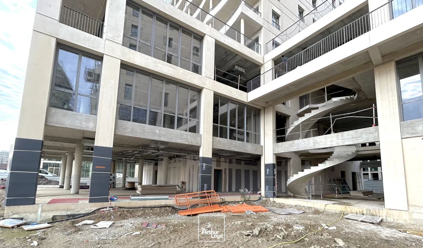 Local commercial neuf à usage de restauration avec terrasse et parking à vendre - Bordeaux Euratlantique Armagnac Sud