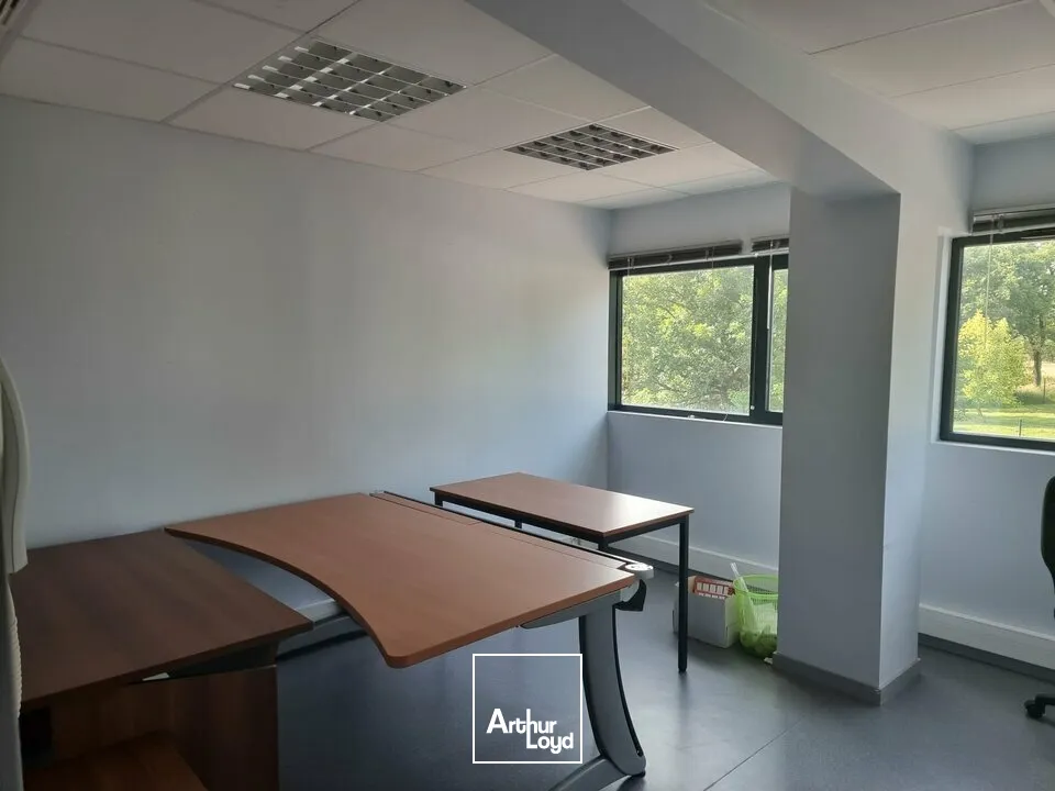 À louer  Ensemble de bureaux à Venansault 