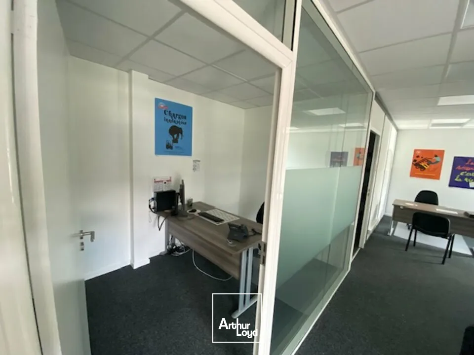 À LOUER  BUREAUX 60 m²  ZONE BEAUPUY  LA ROCHE-SUR-YON