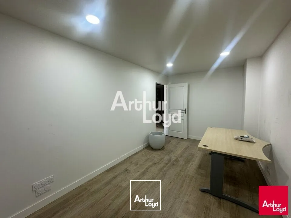 CESSON SEVIGNE - LOCAL D'ACTIVITES A LOUER - 270 M²