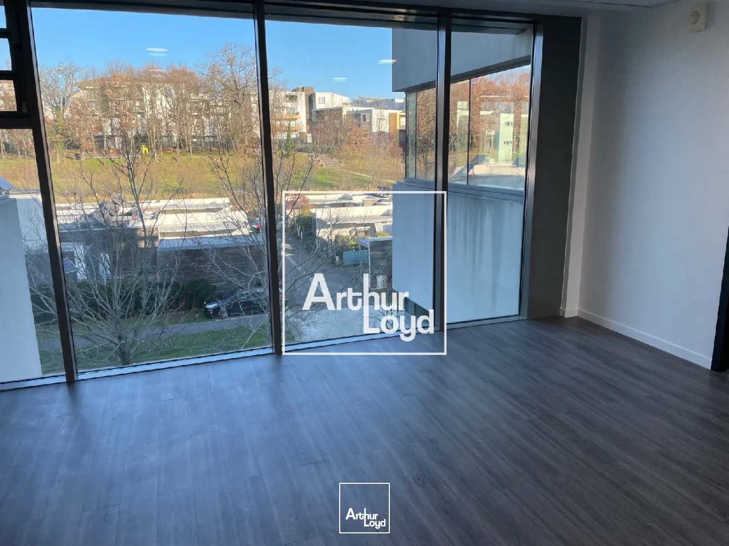 BUREAUX A LOUER A PARTIR DE 196 m² - BALMA 