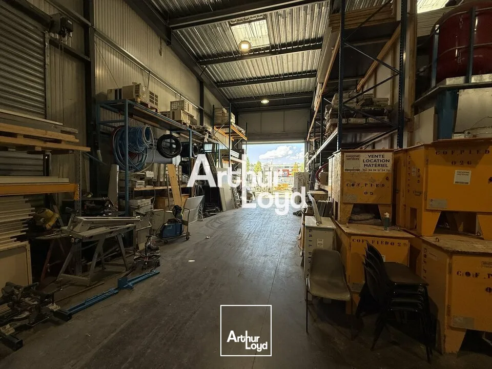 À LOUER - LOCAL D'ACTIVITÉ DE 507 m² AVEC 1500 m² DE TERRAIN 