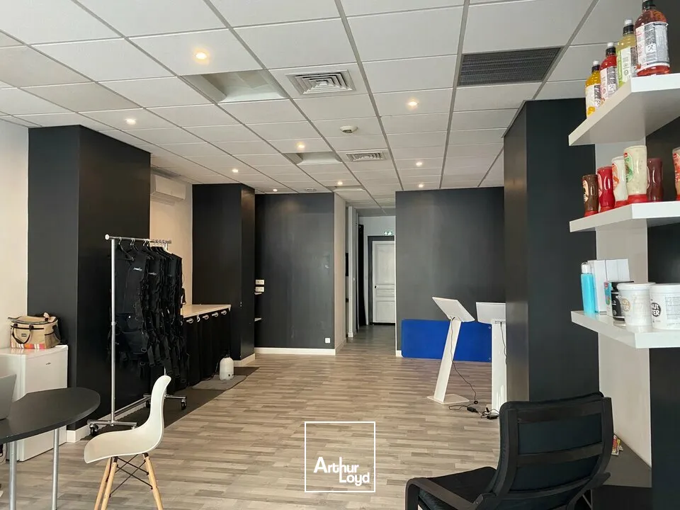 Axe passant Chalon- Local commercial 