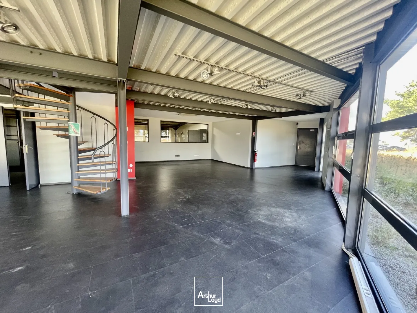 Locaux d'activité à louer à MARTIN EGLISE 76370