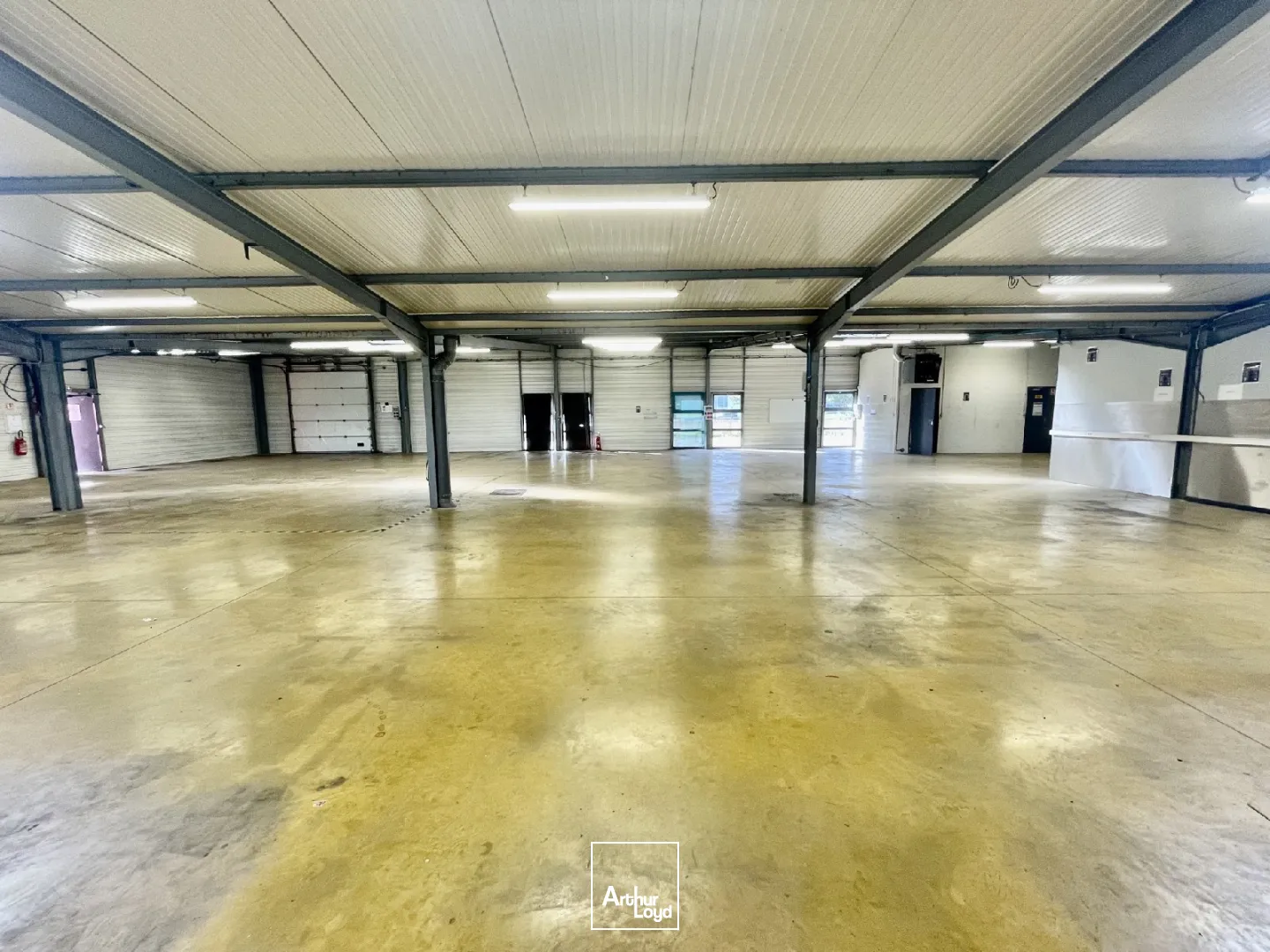 Locaux d'activité à vendre à MARTIN EGLISE 76370