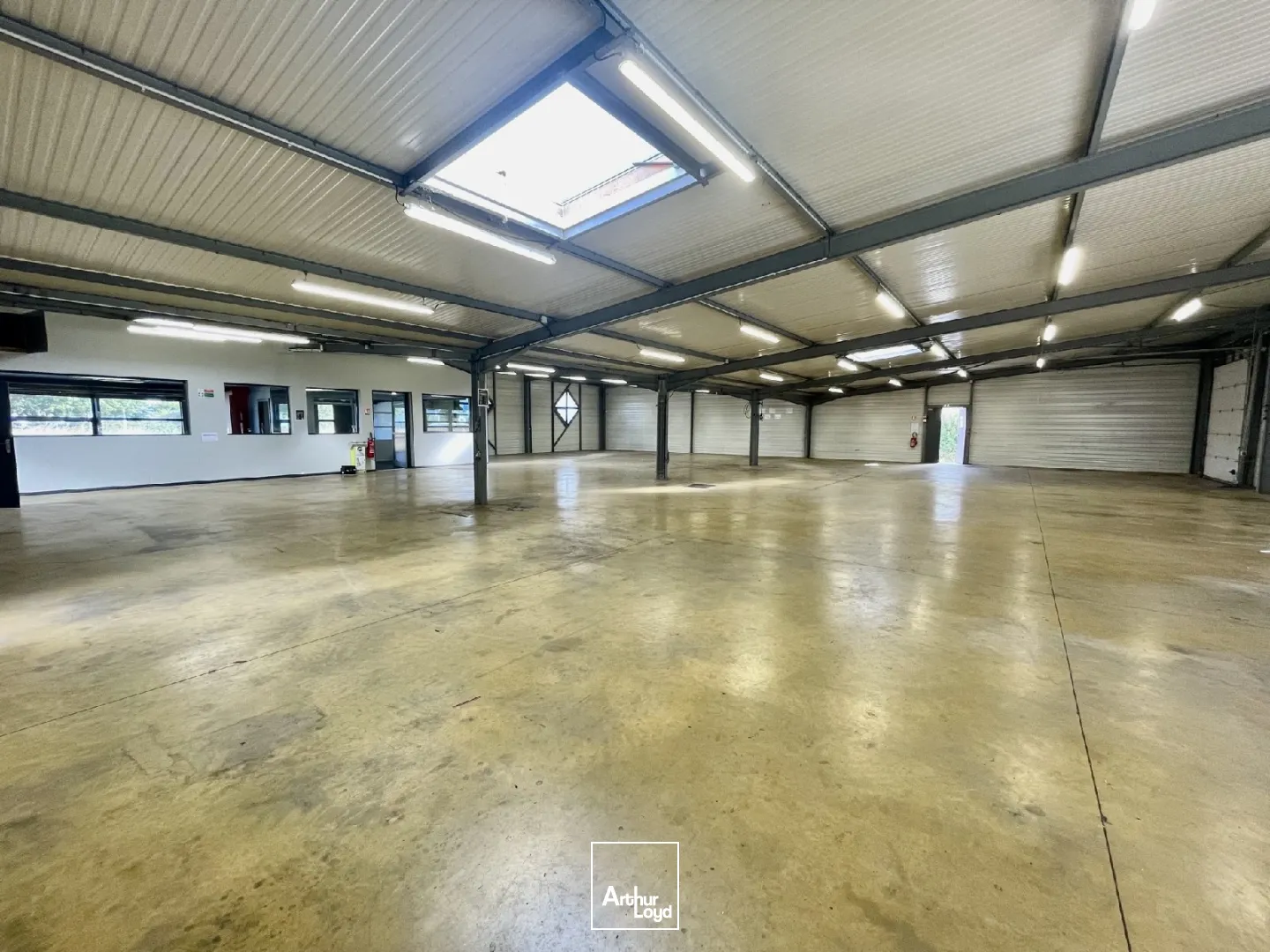 Locaux d'activité à vendre à MARTIN EGLISE 76370