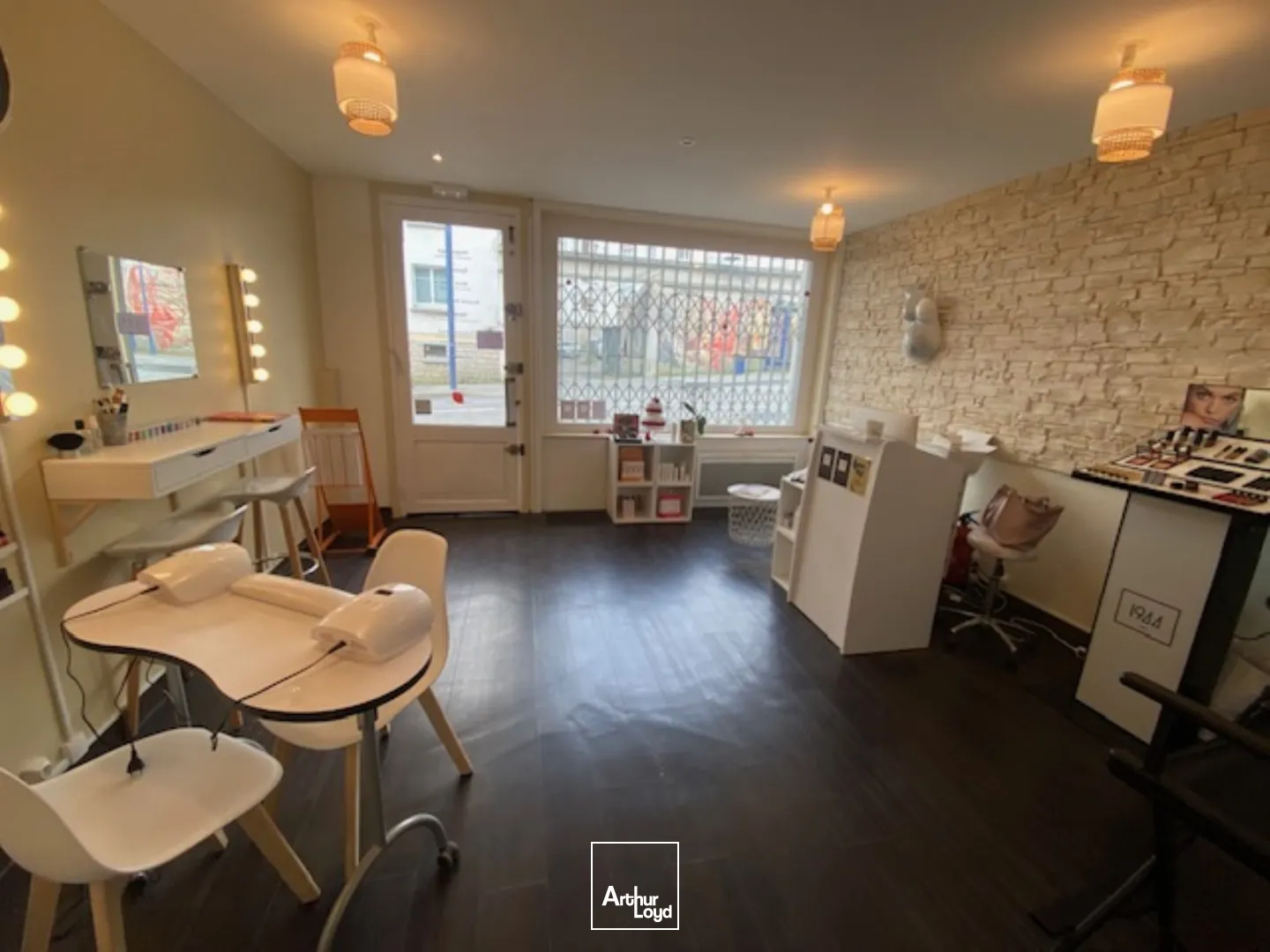 LOCAL COMMERCIAL A LOUER BREST PROCHE LIBERTE