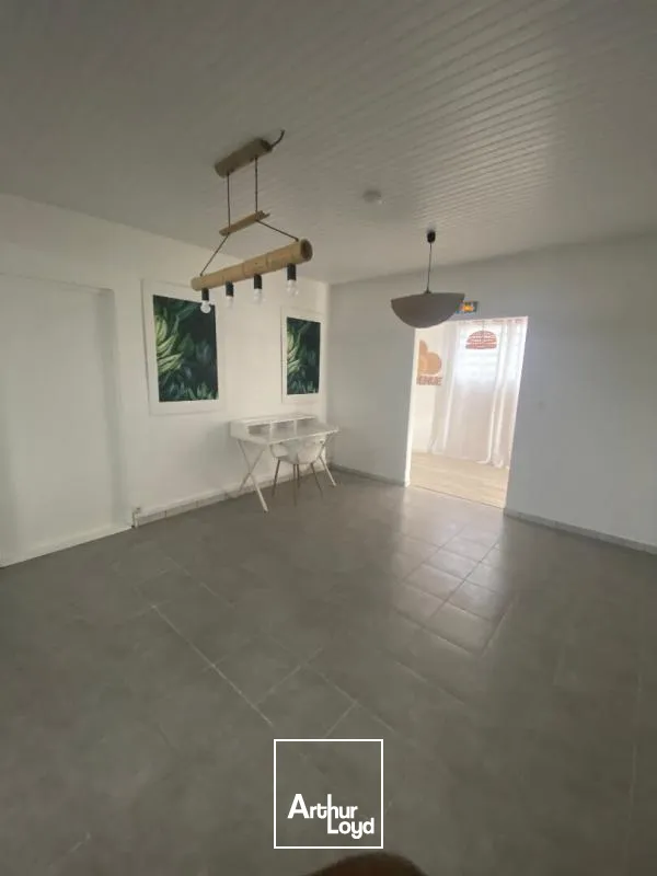 Local commercial 60 m2 Le Lamentin