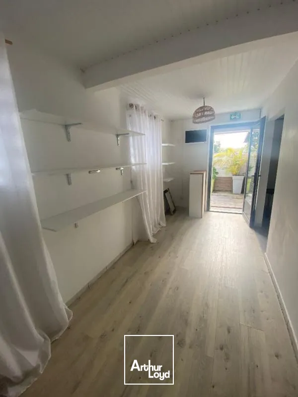 Local commercial 60 m2 Le Lamentin