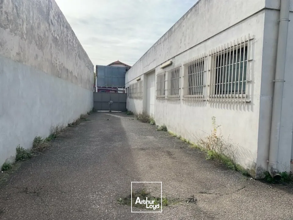 Local à louer Avignon axe principal entrant d'Avignon