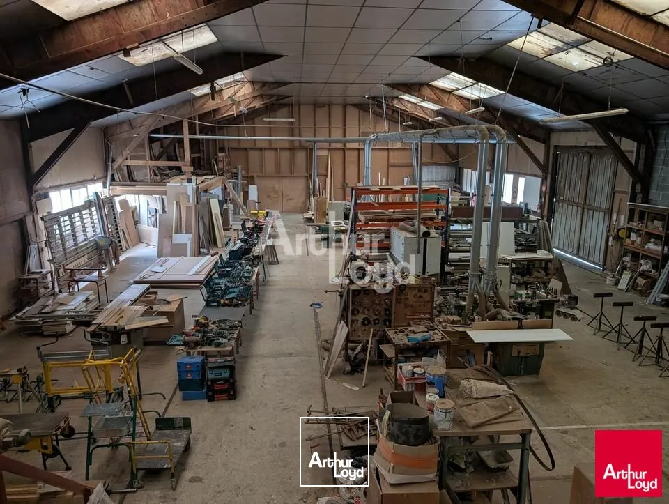 PACE - LOCAL D'ACTIVITE A LOUER - 1200 M²