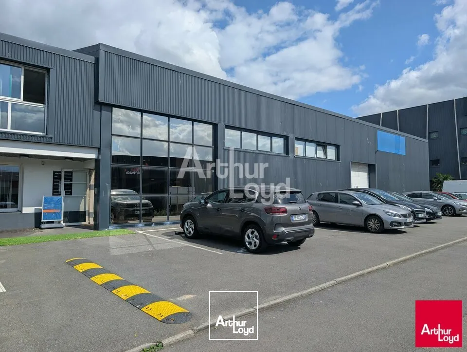 ZI OUEST DE RENNES - LOCAL D'ACTIVITE A LOUER - 530 M²