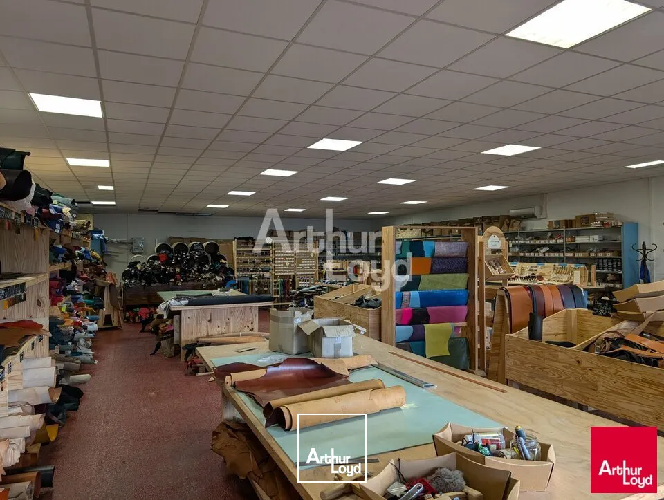 Local d'activité avec showroom au sein de la ZI Ouest de Rennes