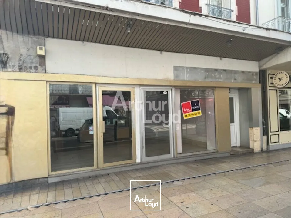 LOCAL COMMERCIAL RUE DE PARIS - MURS LIBRES 