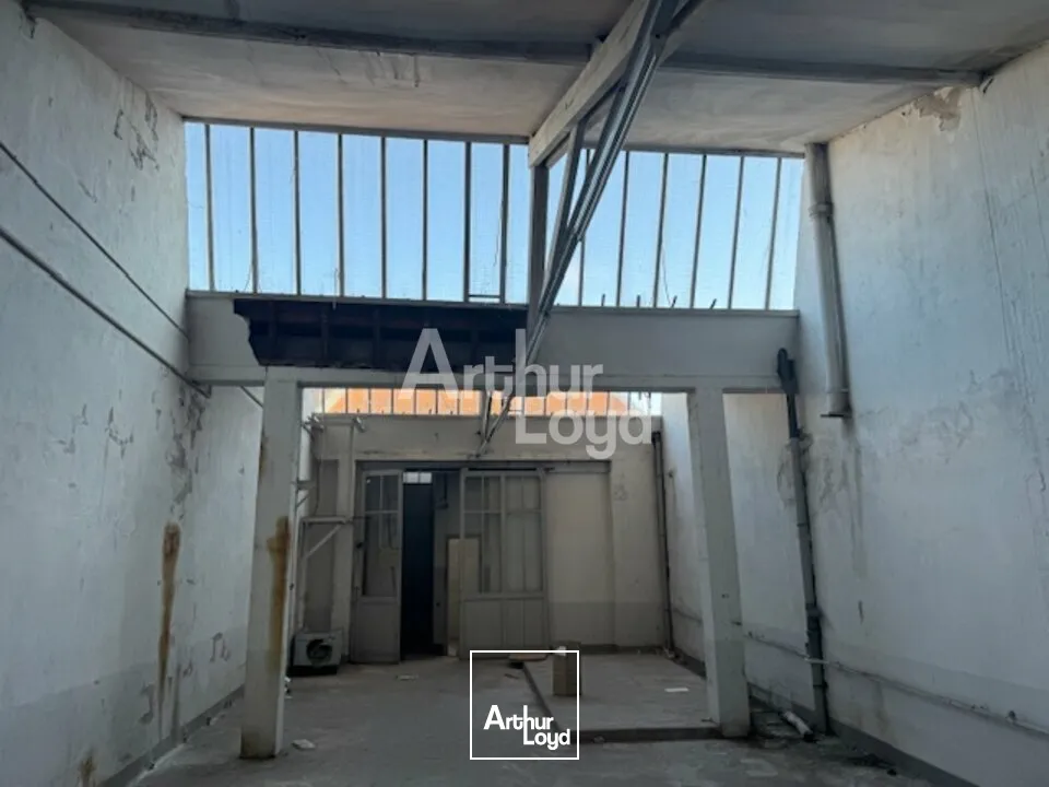 LOCAL COMMERCIAL RUE DE PARIS - MURS LIBRES 