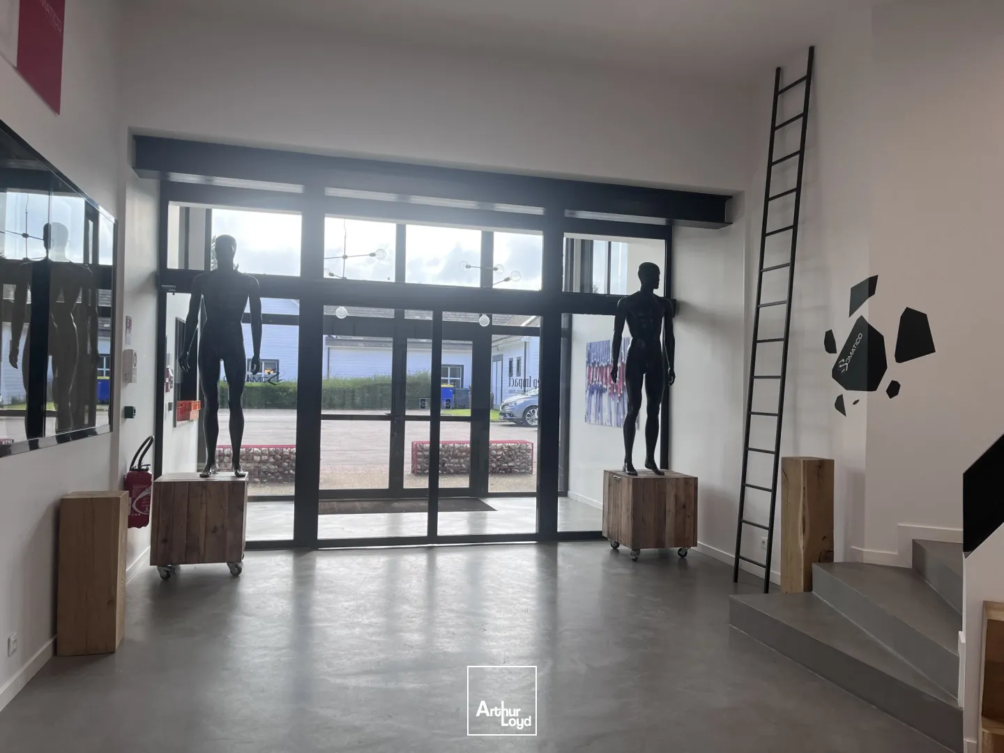 Bureaux à louer à MONT SAINT AIGNAN 76130