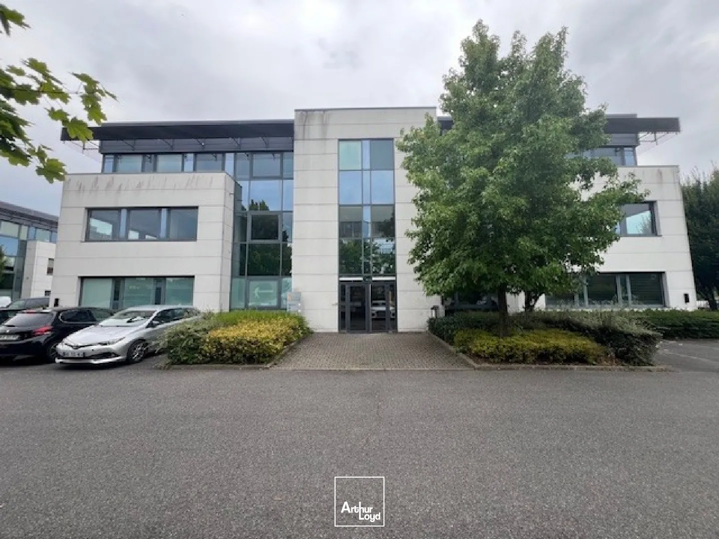 Bureaux à louer à LES ULIS 91940